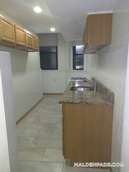 Building Photo - 17-19 Washington St.