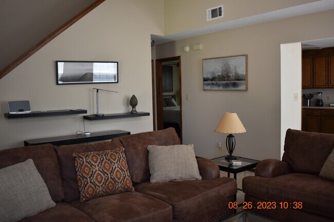 Stairway to upstairs - 3126 Station Ct