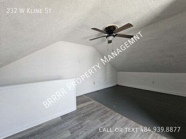Building Photo - 232 W Kline Ave