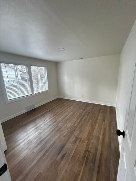 Building Photo - 12001 64th Ave S