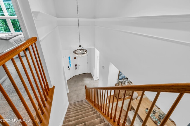 Building Photo - 2468 Robin Way