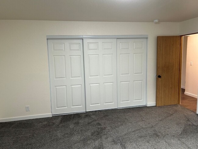 Building Photo - ScreenFirstStrike