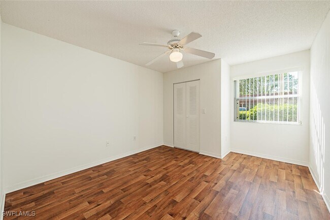 Building Photo - 8861 Colonnades Ct W