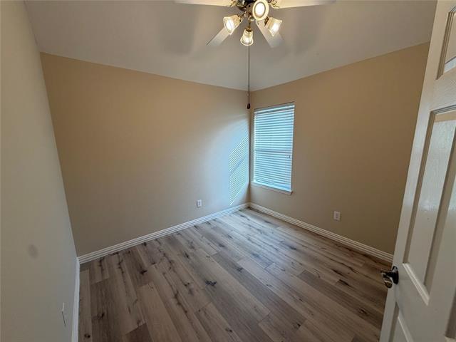 Building Photo - 1026 Elm Dr