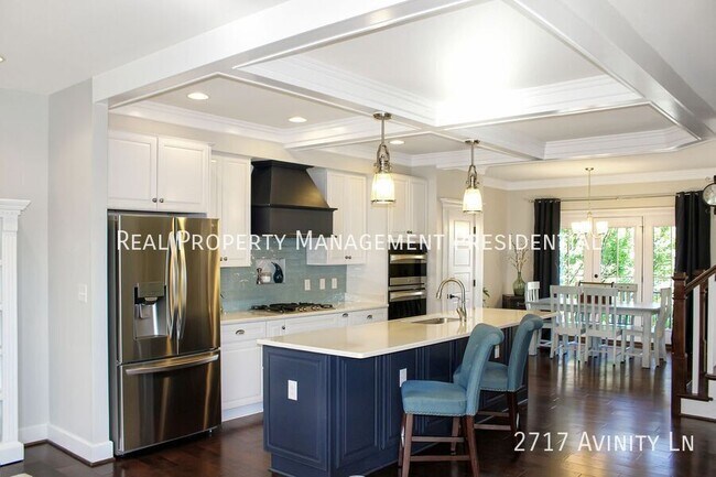 Building Photo - 2717 Avinity Ln