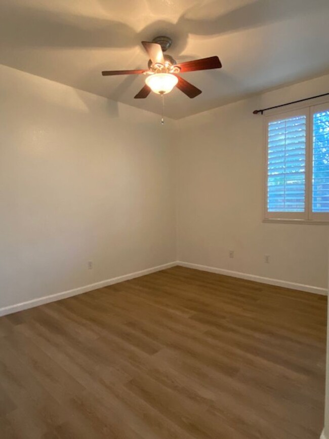 Building Photo - Single level home in Lincoln Crossing