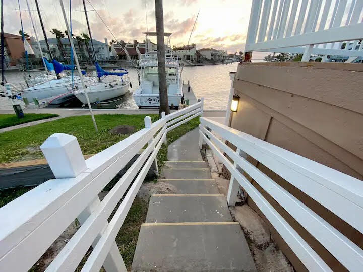 Building Photo - 14300 S Padre Island Dr