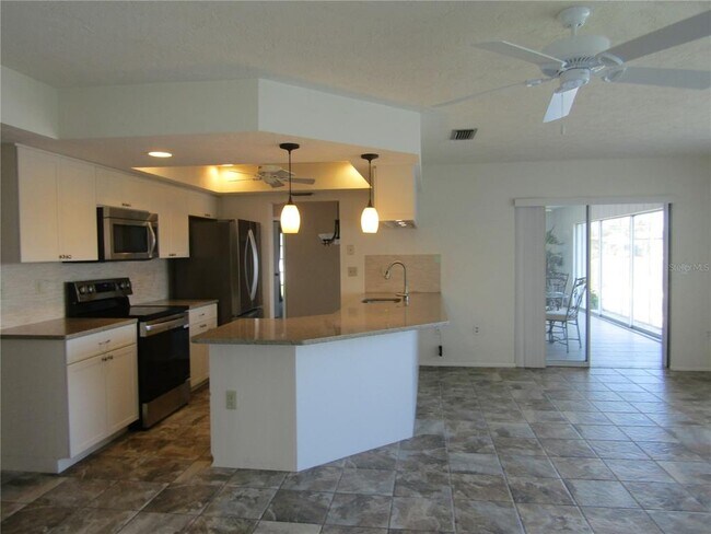 Building Photo - 1608 Lilliput Ct