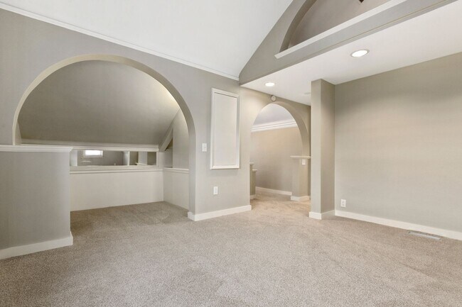 Building Photo - 4Bd/1.5Ba Seattle House