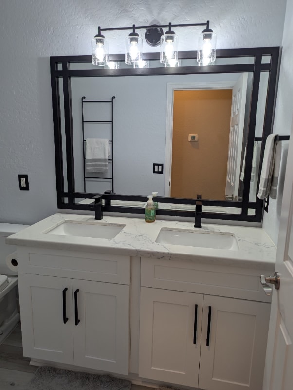 Building Photo - 41092 N Salix Dr