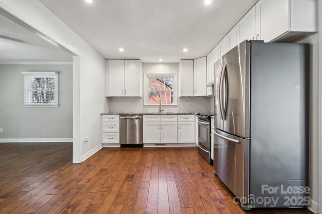 Building Photo - 259 Unionville - Indian Trail Rd W