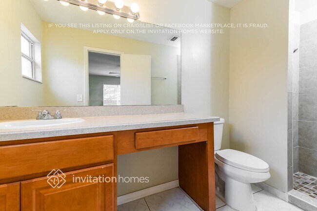 Building Photo - 890 Kentucky Woods Ln E