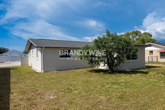 Building Photo - 6914 Tierra Verde St