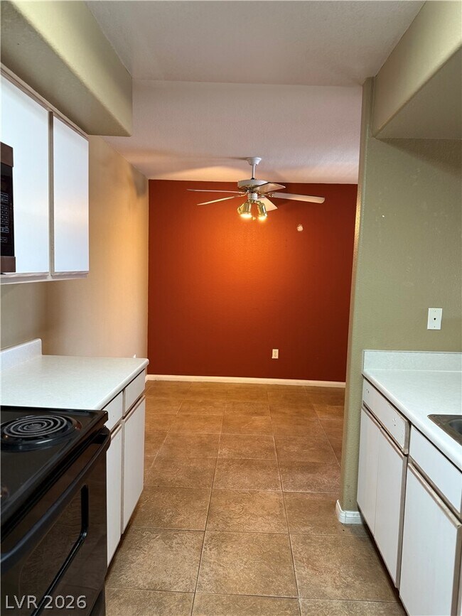 Building Photo - 2300 E Silverado Ranch Blvd