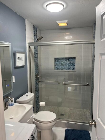 Building Photo - 8459 Tommy Dr