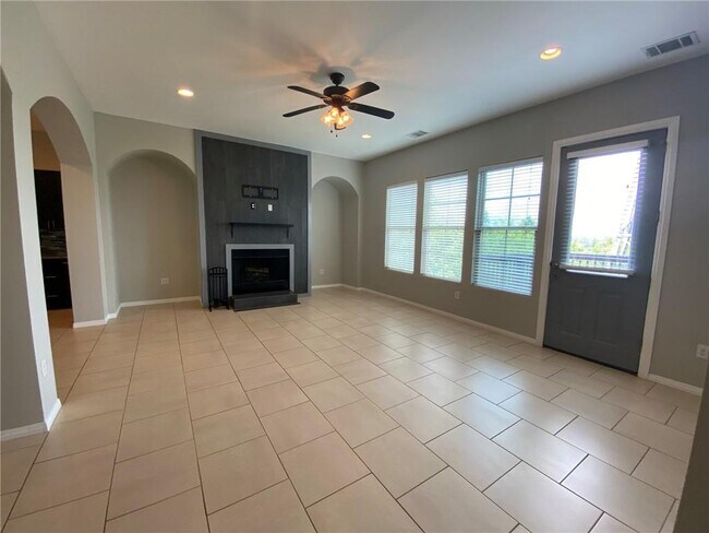 Building Photo - 204 Spellbrook Ln