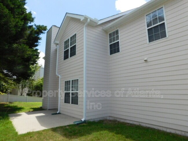 Building Photo - 6672 Grand Hickory Dr