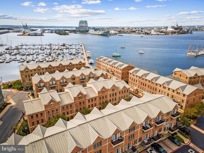 Building Photo - 2614 Lighthouse Ln