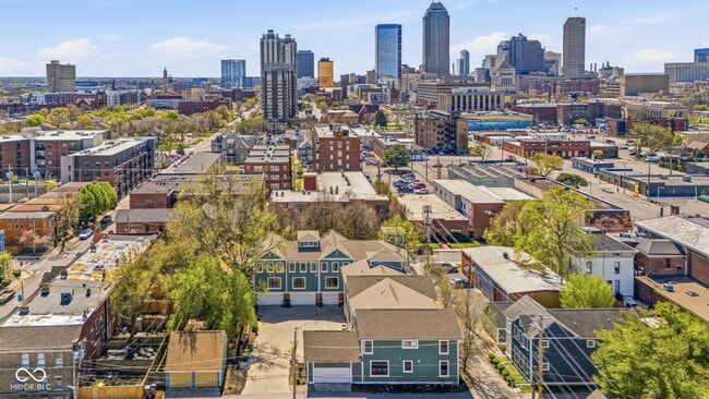 Building Photo - 228 E St Joseph St