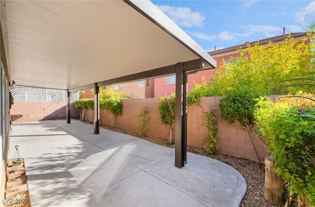 Building Photo - 9542 Twister Trace St