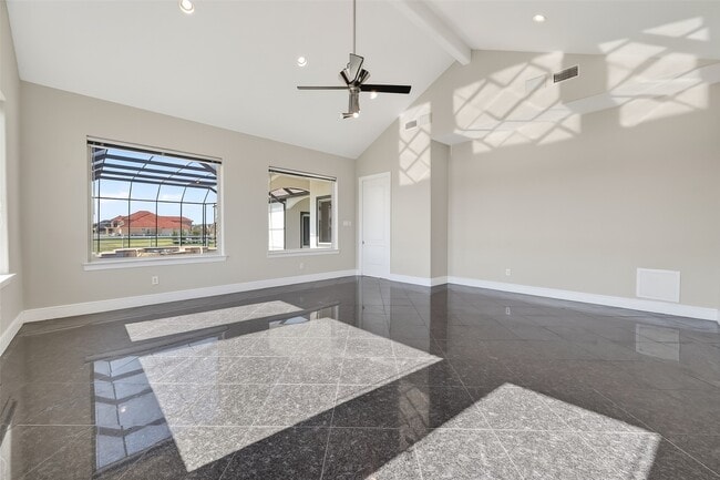 Building Photo - 5942 Sagamore Bay Ln