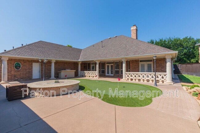 Building Photo - 6910 Logan Pl