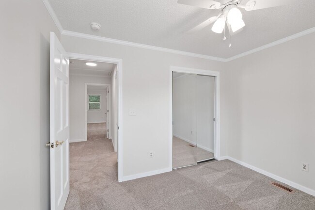 Building Photo - 1768 Olympic Dr