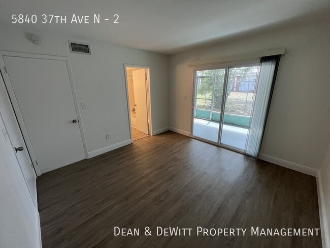 Building Photo - 5840 37th Ave N