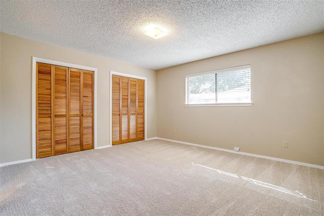 Building Photo - 4860 Ledgestone Ct