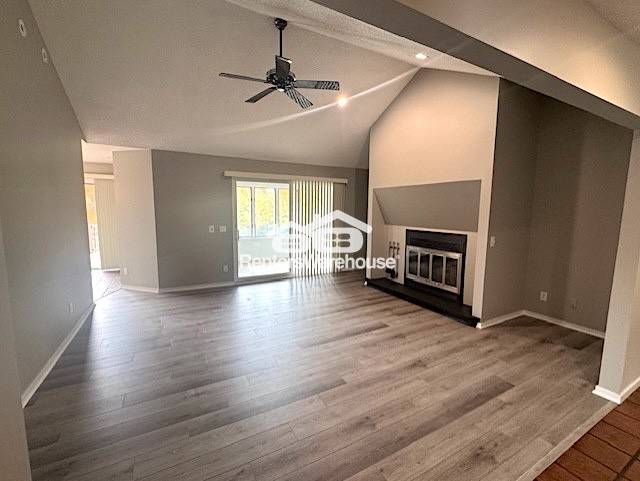 Building Photo - 2800 Hunter Dr