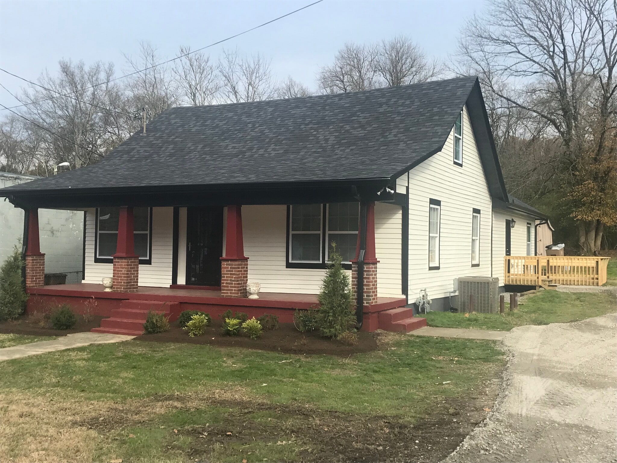 Building Photo - 2523 Whites Creek Pike