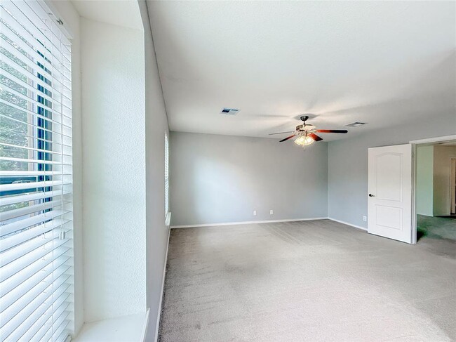 Building Photo - 6708 Cornish Hen Ln