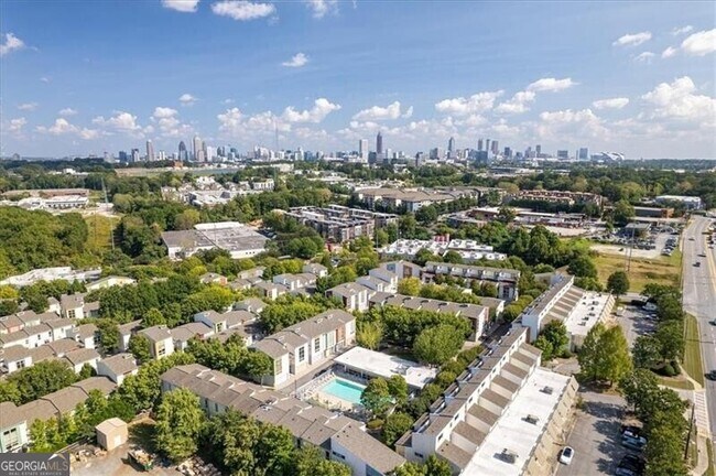 Building Photo - 1364 Rietveld Row NW