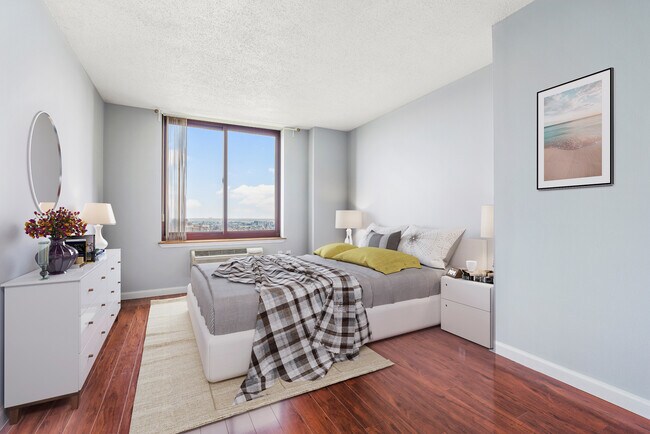 Staged - 100 Old Palisade Rd