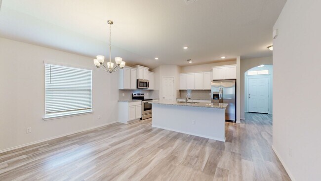 Building Photo - 2 WEEKS FREE RENT + $1,750 A MONTH!