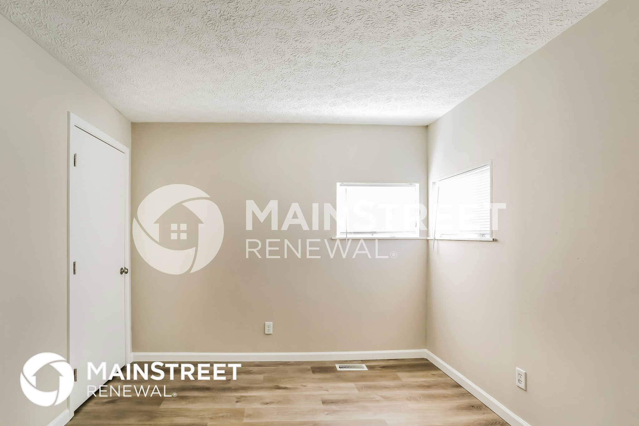 Building Photo - 2475 Lawndale Ave