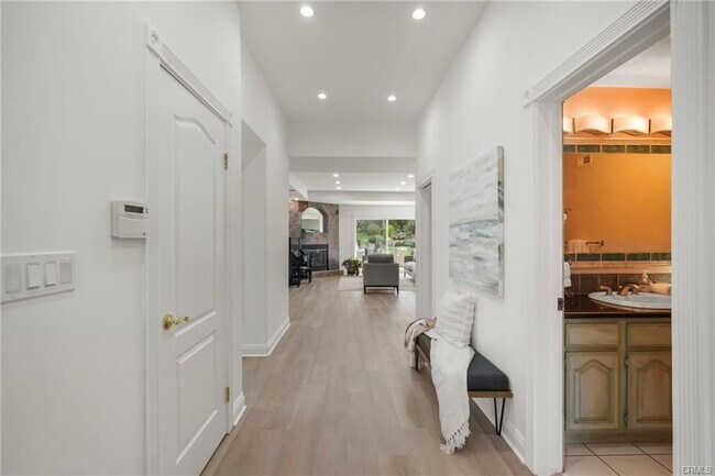 Building Photo - 18760 Wells Dr