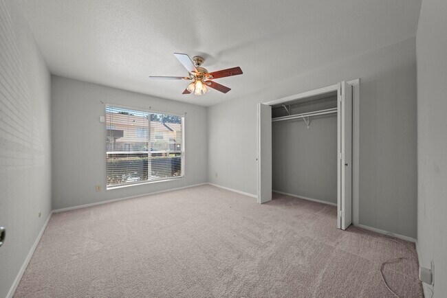 Building Photo - 14555 Wunderlich Dr