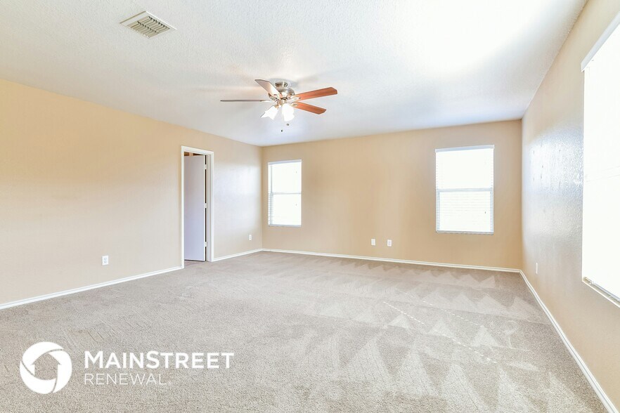 Building Photo - 4311 Stetson Park