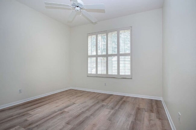 Building Photo - 8419 Whispering Woods Ct