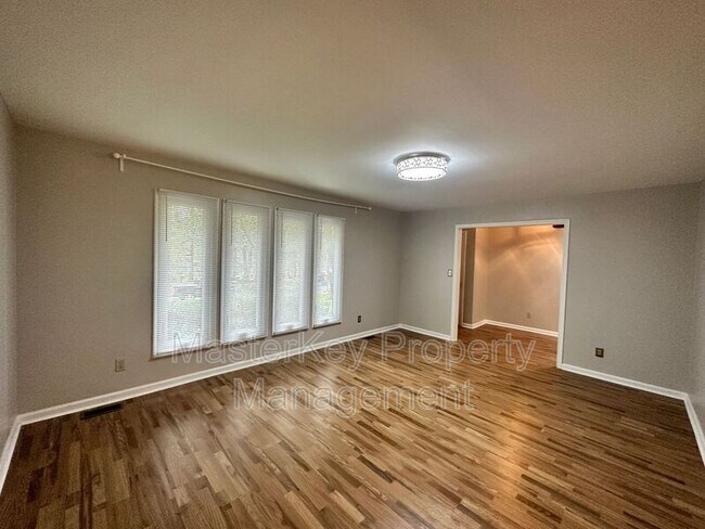 Building Photo - 4017 Grimstead Ln