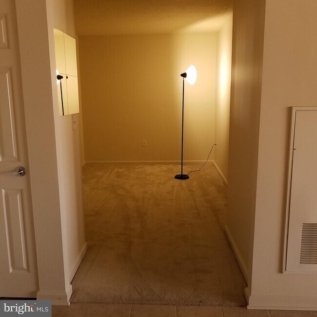 Building Photo - 2726 Gallows Rd