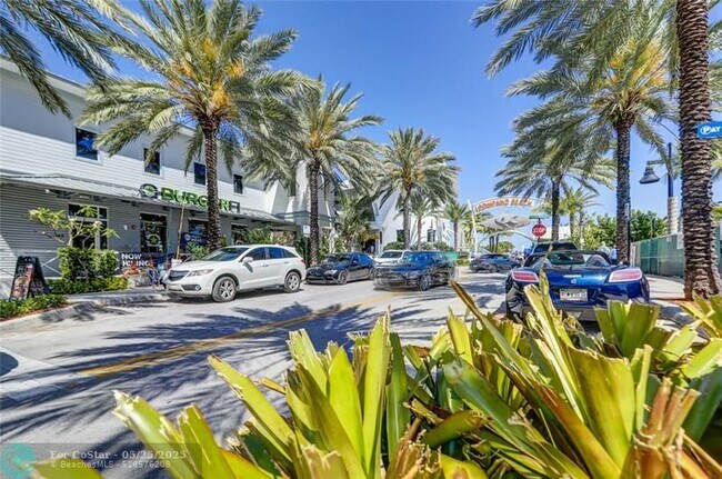 Building Photo - 133 N Pompano Beach Blvd