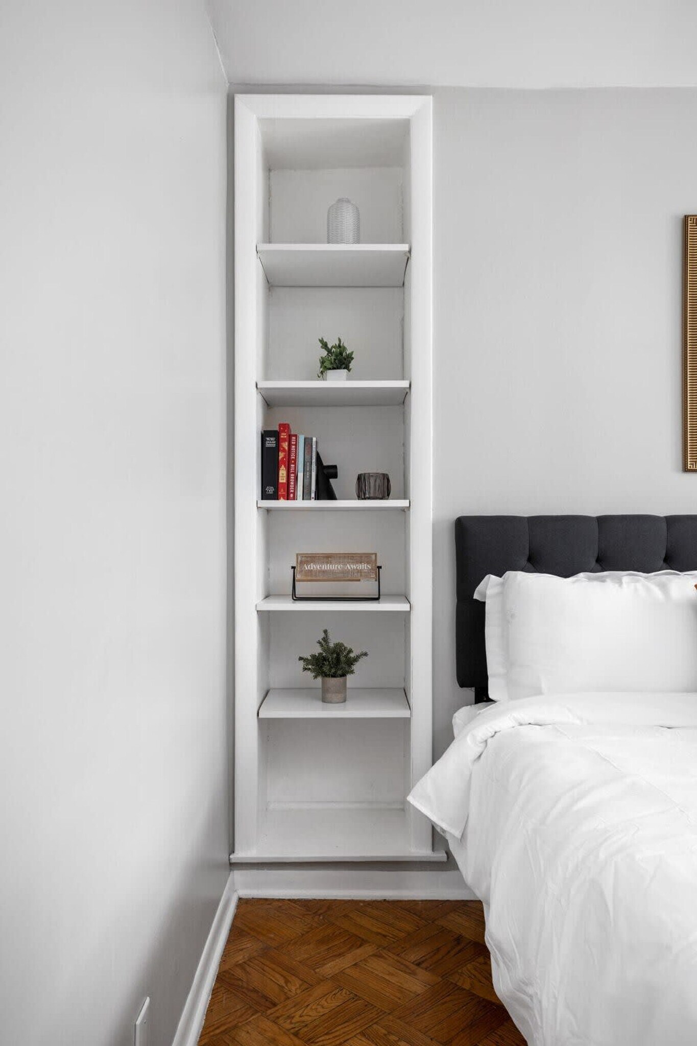 Building Photo - 5144 Primrose Ave