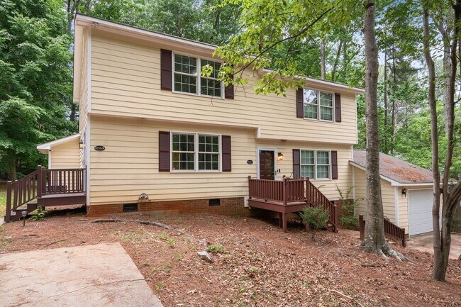 Building Photo - 6716 Glendower Rd
