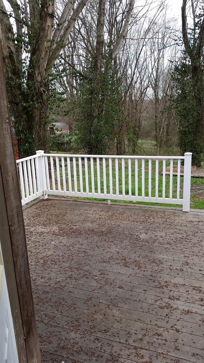 Building Photo - 4800 Kuebler Rd