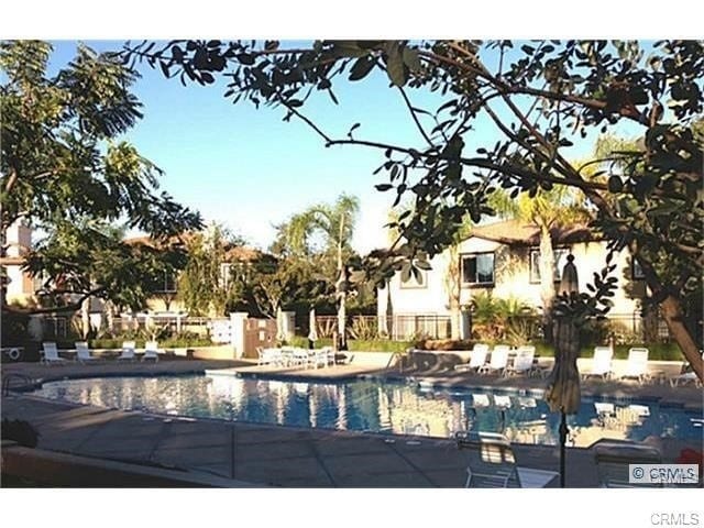 Building Photo - 449 Ridgeway