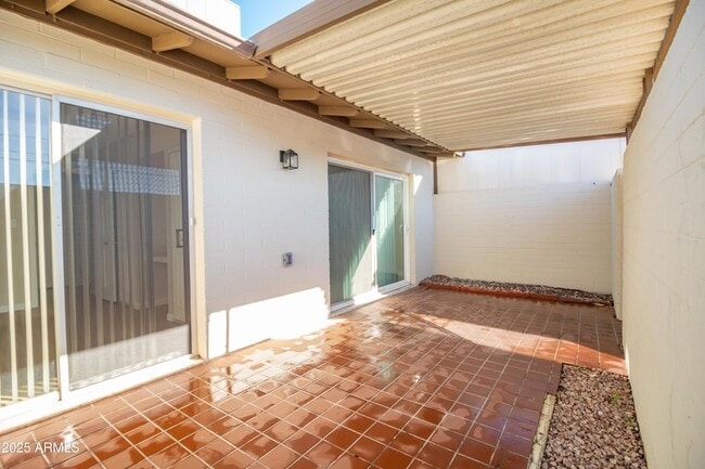 Building Photo - 6721 E McDowell Rd