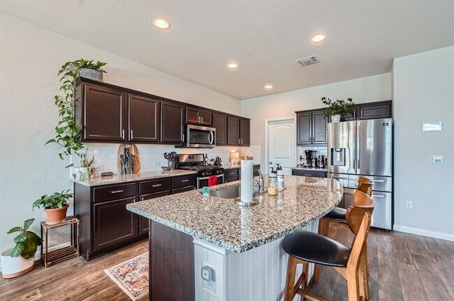Primary Photo - 14014 Macquarie Dr