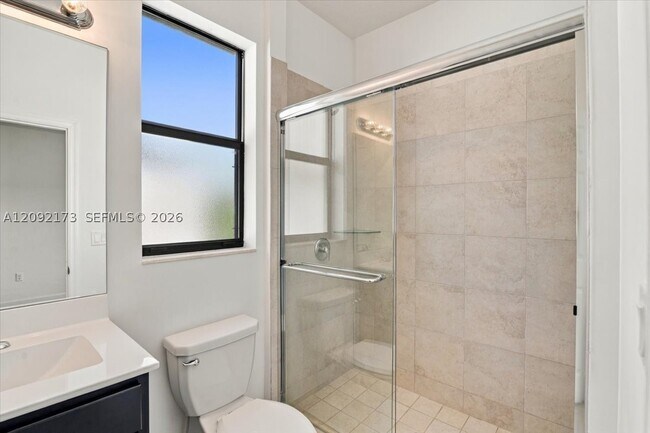 Building Photo - 336 NE 210th Way